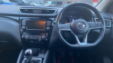 Nissan Qashqai 1.3 DiG-T Acenta Premium 5dr Petrol Hatchback